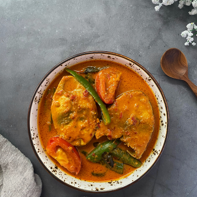 Grilled Fish with Smoked Curry